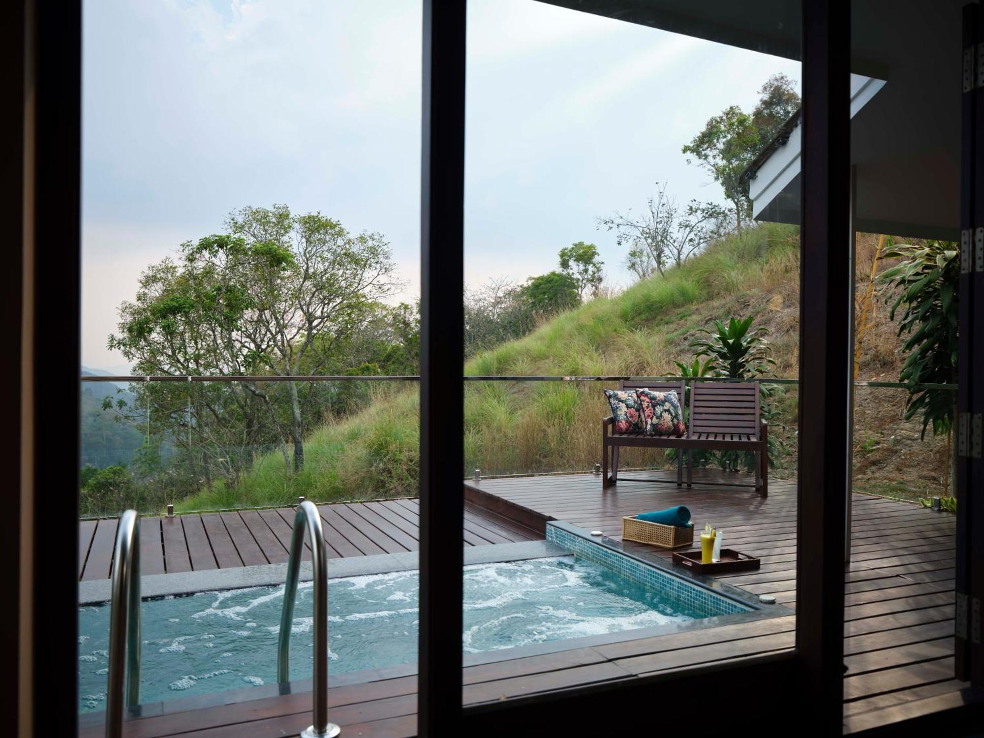 Blanket Days Resort And Spa Thekkady Bagian luar foto