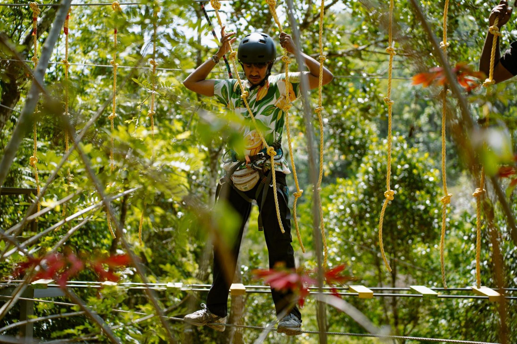 Blanket Days Resort And Spa Thekkady Bagian luar foto